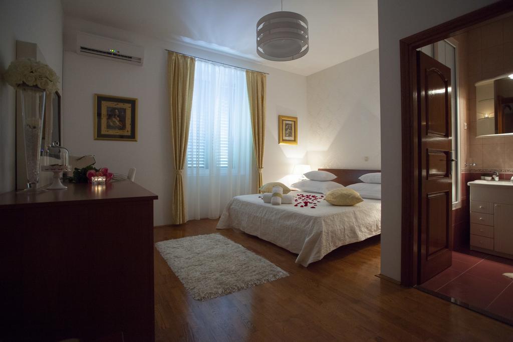 Luxury Rooms Duje Split Exterior photo